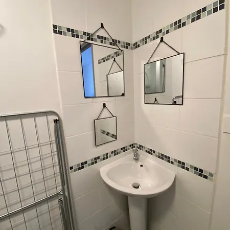 アパート F1 モーリアック